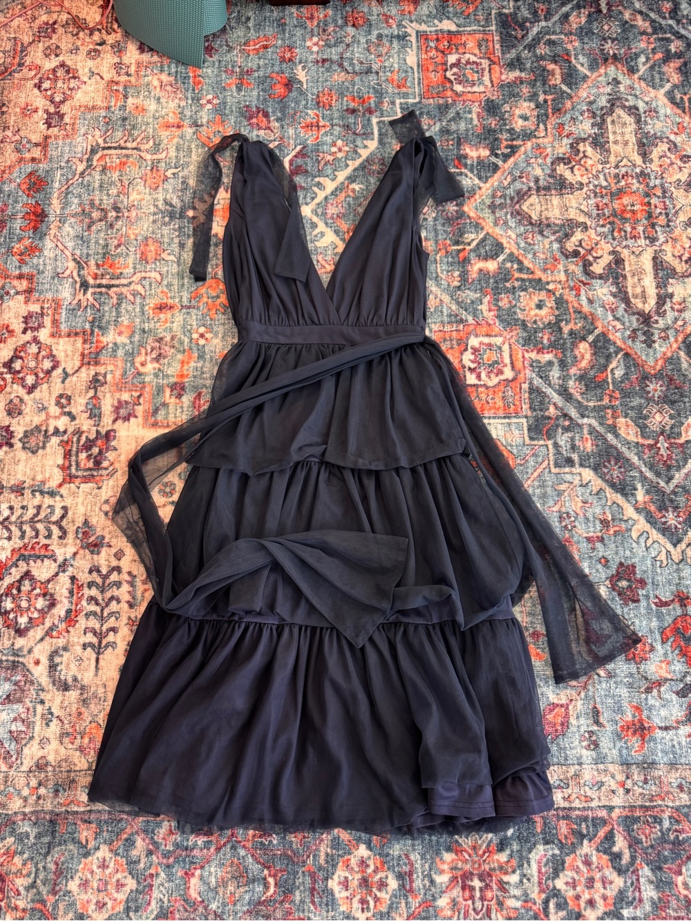 RIHOAS Navy Tiered V-Neck Sleeveless Midi Dress